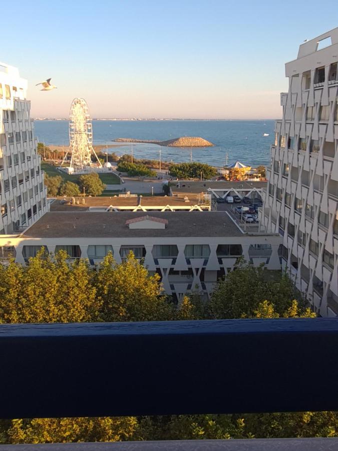 Appartement Lumineux Avec Vue Sur Mer A 50 M De La Plage Et Du Centre Ла-Гранд-Мот Экстерьер фото